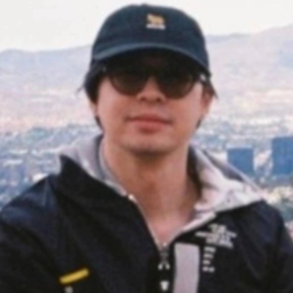 Daniel Hoang